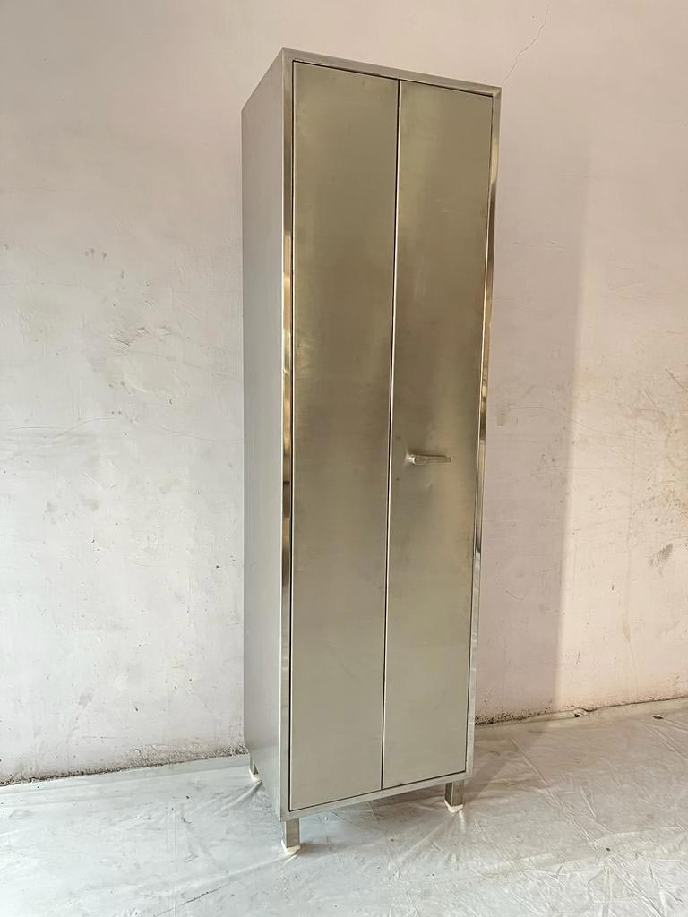 ss apron hanging cabinet